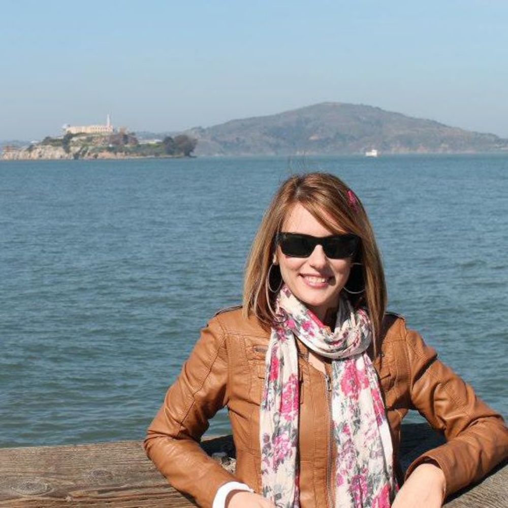 Meet your Posher, Evangelia